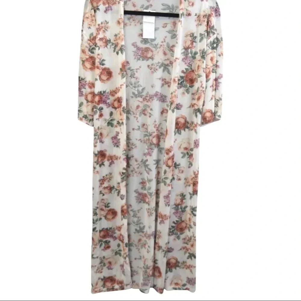 Ultra Flirt Size XL Floral Printed Kaftan. New With Tags